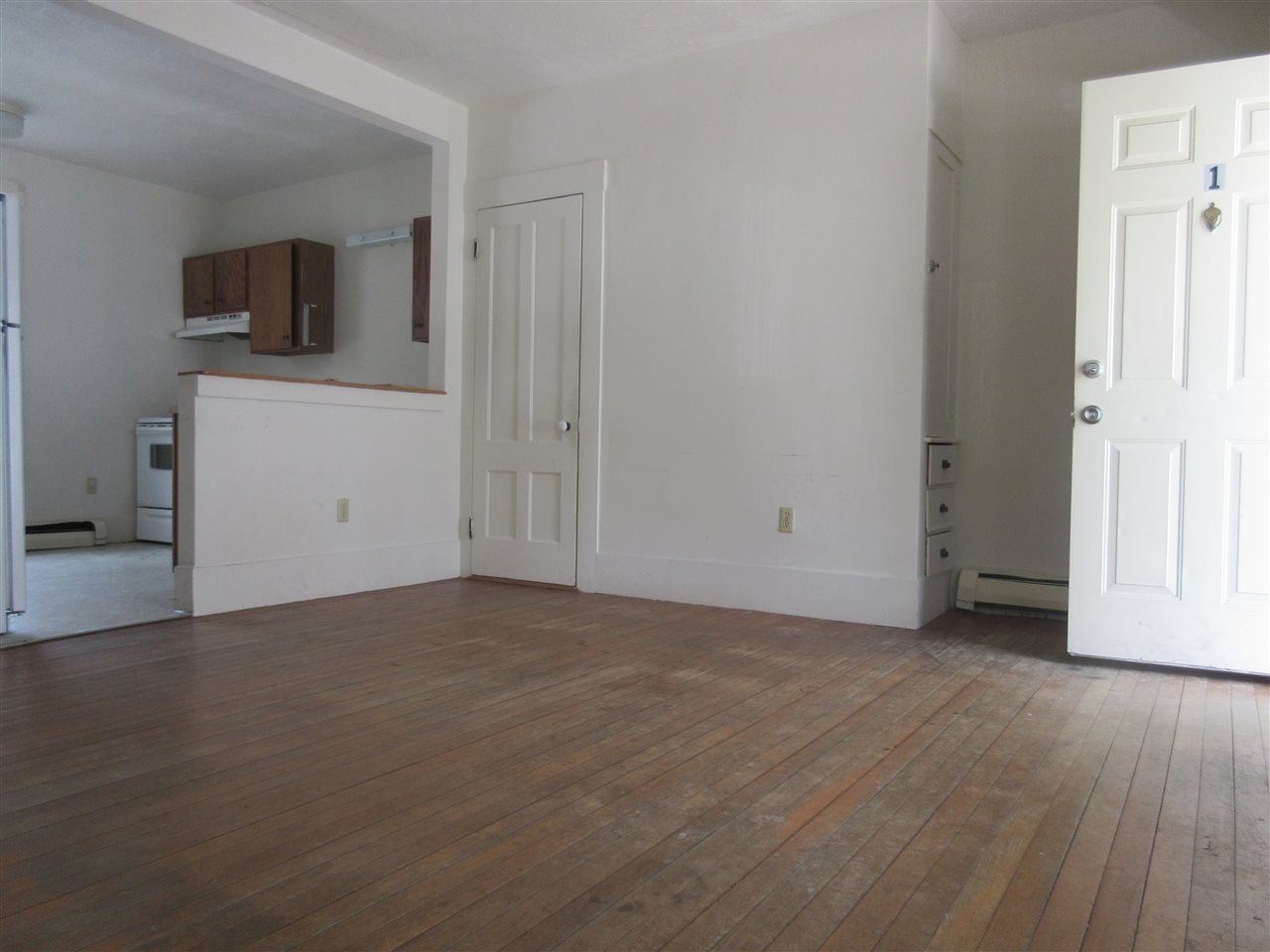 33 Bridge Street, Pittsfield, NH 03218