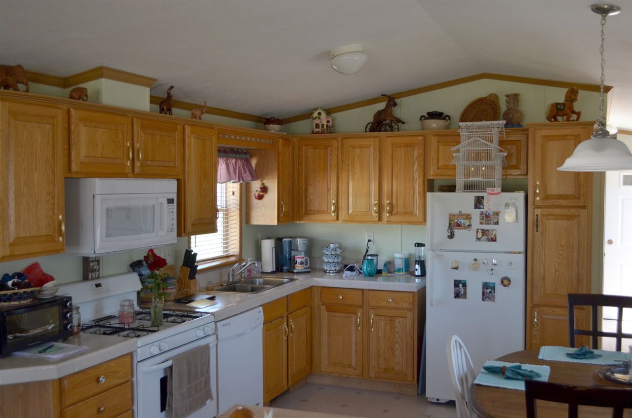 23 Spruce Drive, Belmont, NH 03220