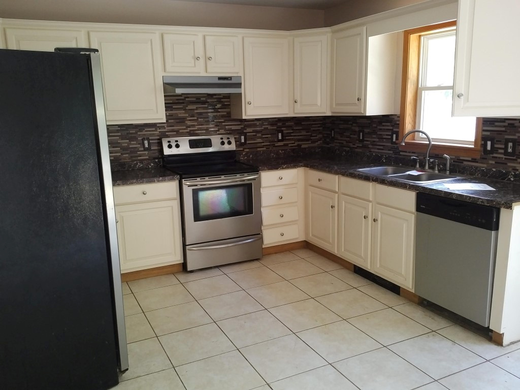 149 Bean Hill RdBelmont, NH, 03220Belknap County
