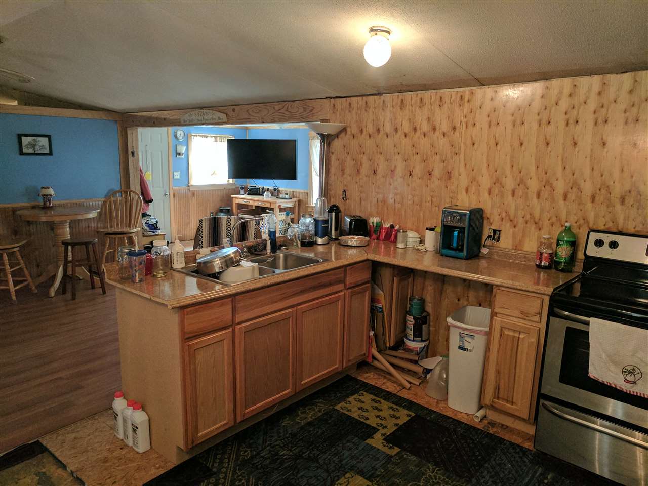 566 Bog Road, Campton, NH 03223
