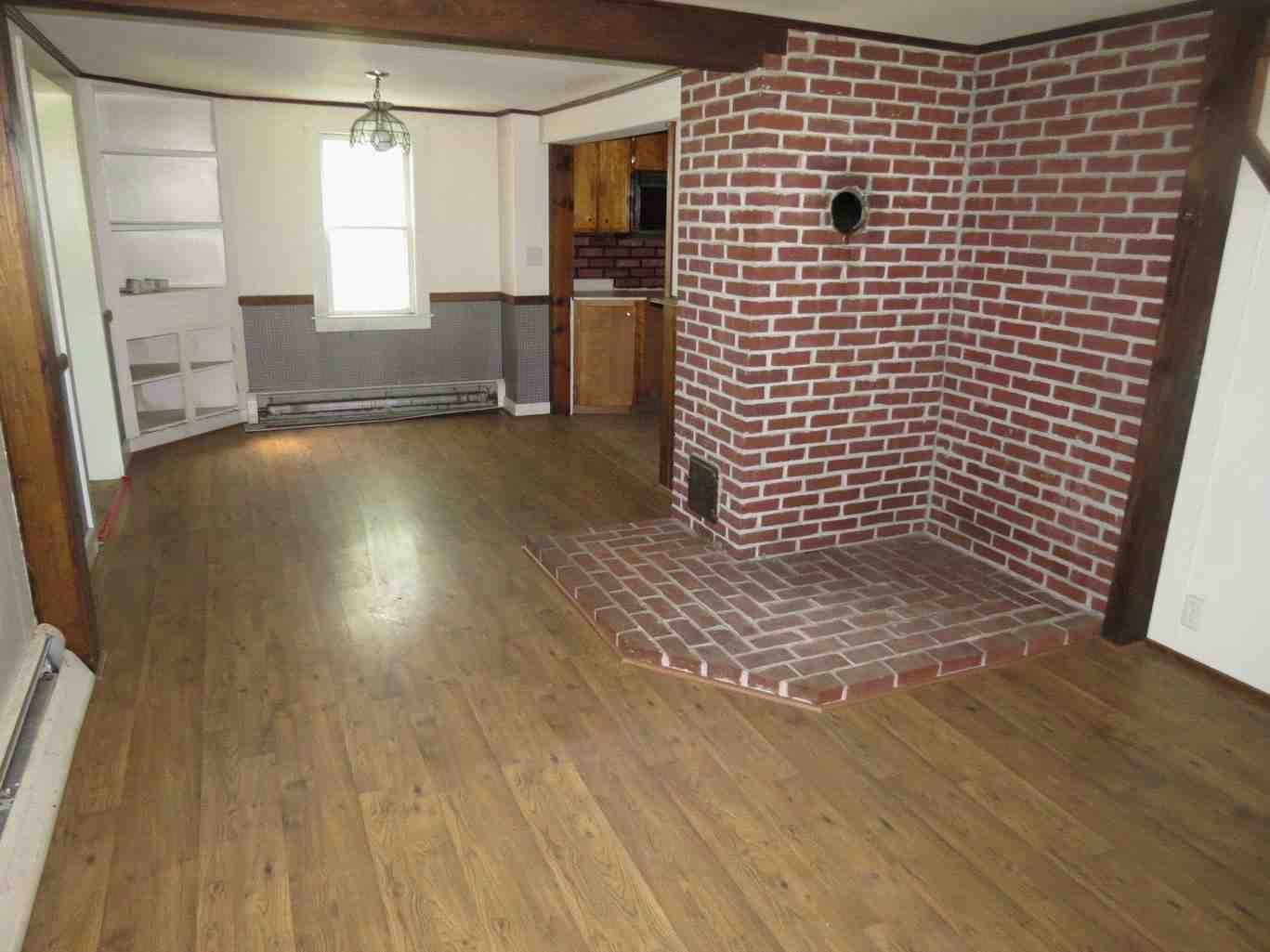 121 Burnham IntervaHopkinton, NH, 03229Merrimack County