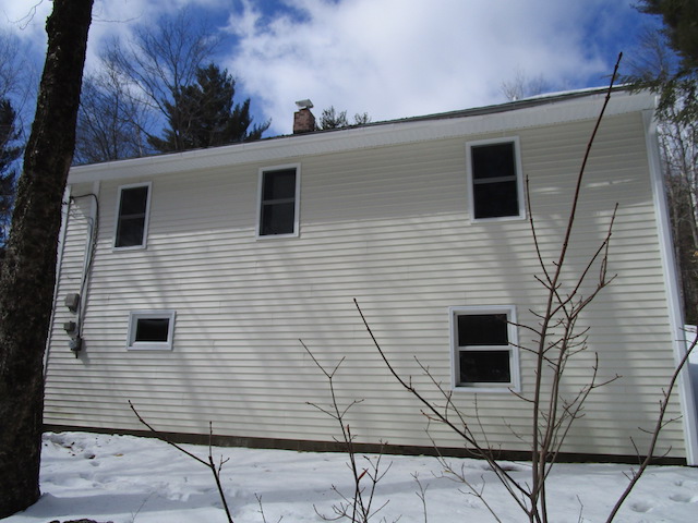 17 Drake AveGilmanton, NH, 03237Belknap County
