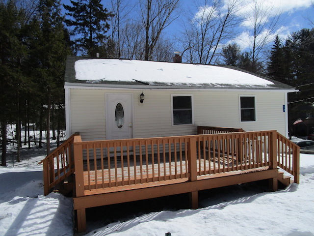17 Drake AveGilmanton, NH, 03237Belknap County