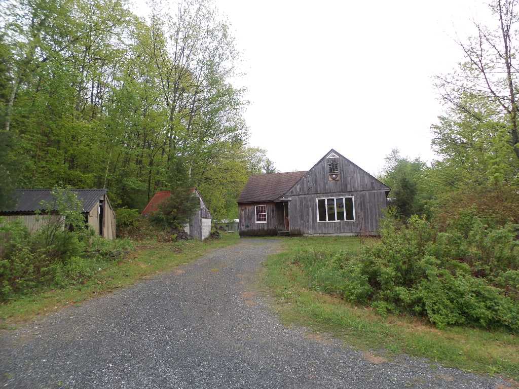 1 Tunnel Road, Grafton, NH 03240