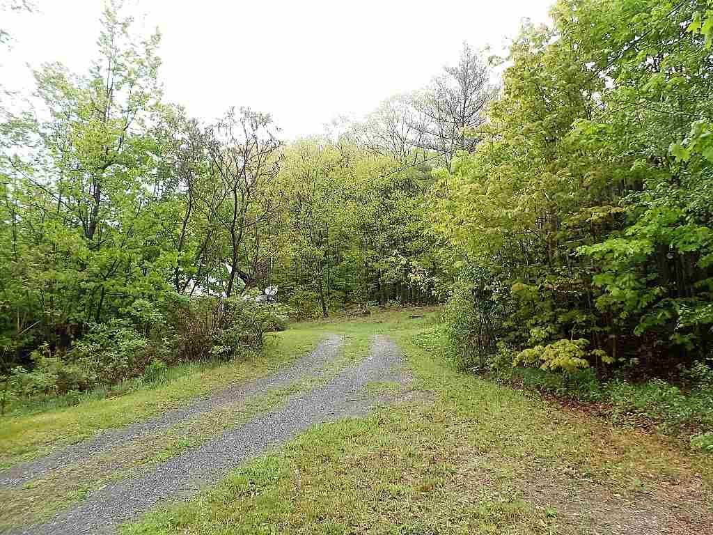 1 Tunnel Road, Grafton, NH 03240