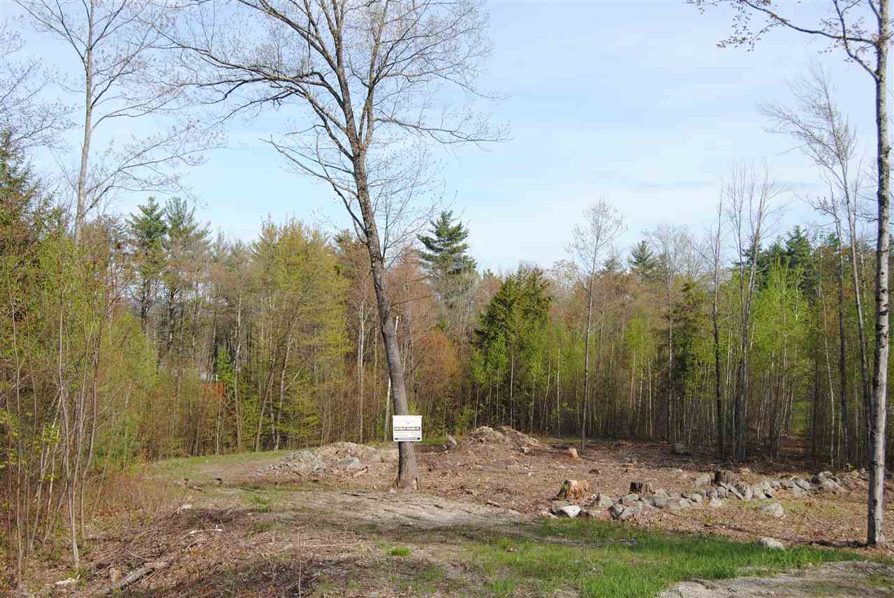 107 Diamond Drive, Henniker, NH 03242