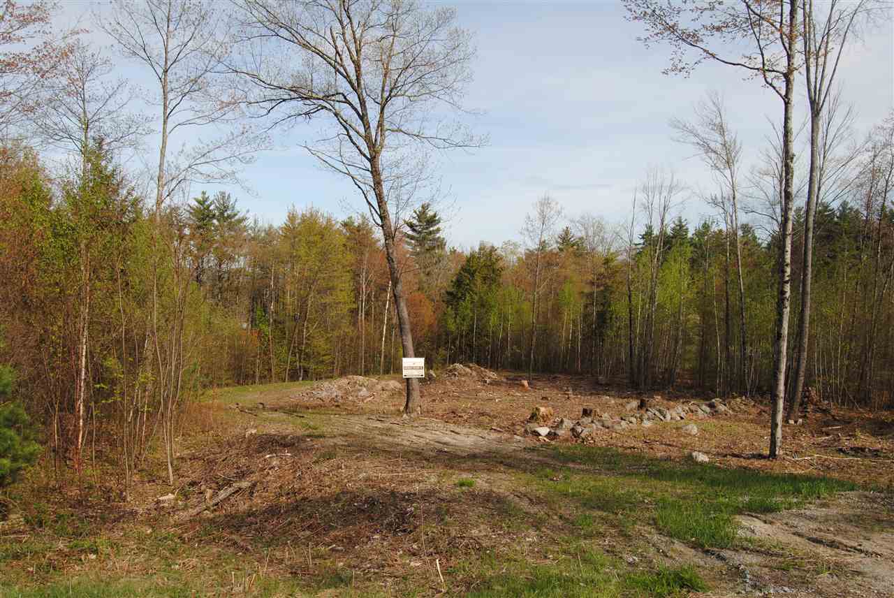 107 Diamond Drive, Henniker, NH 03242