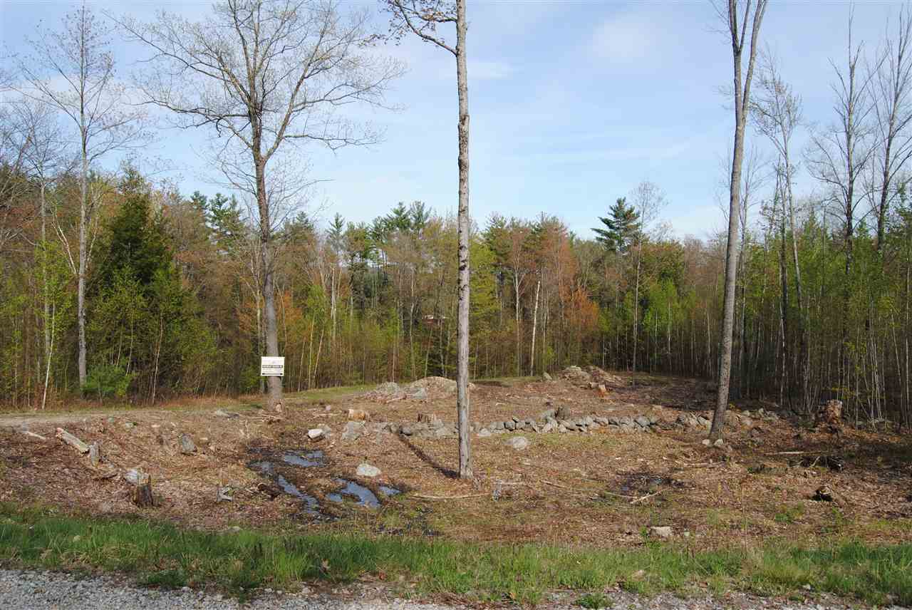 107 Diamond Drive, Henniker, NH 03242
