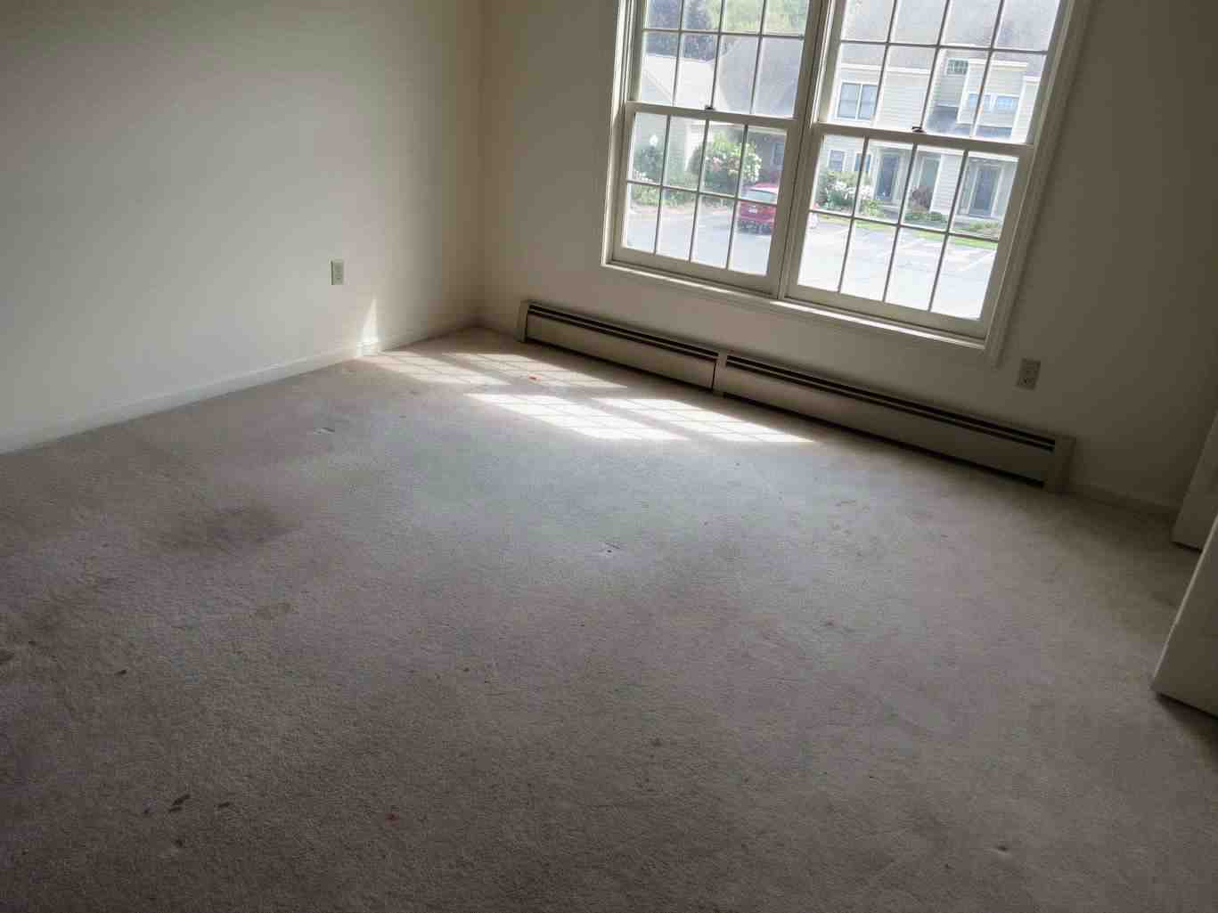 388 Western Ave Unit C-2Henniker, NH, 03242Merrimack County