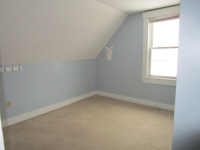27 Clinton StLaconia, NH, 03246Belknap County