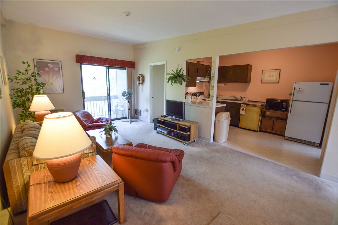 9 Treetop Circle, Laconia, NH 03246