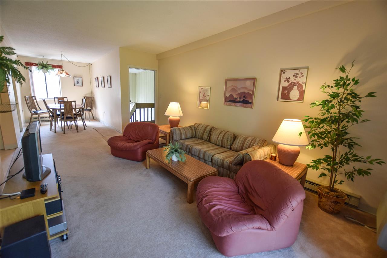 9 Treetop Circle, Laconia, NH 03246