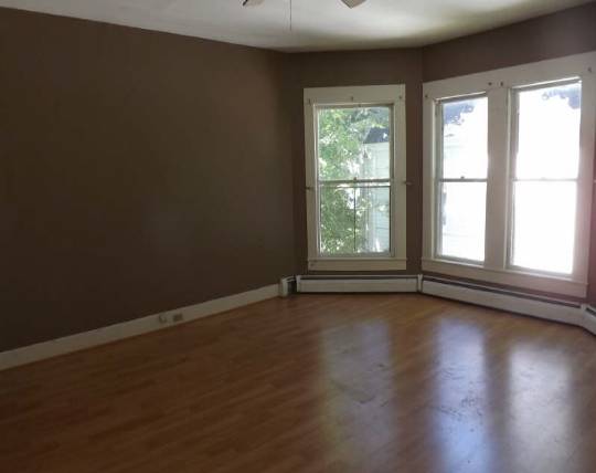 73-75 Lincoln StreetLaconia, NH, 03246Belknap County