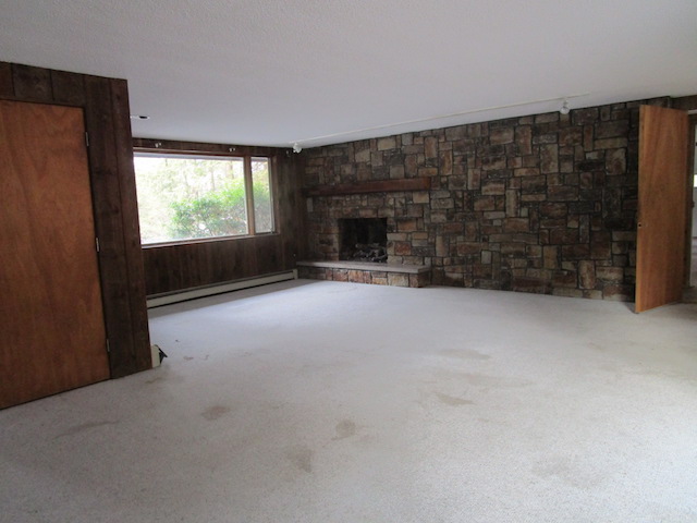 51 River RoadGilford, NH, 03249Belknap County