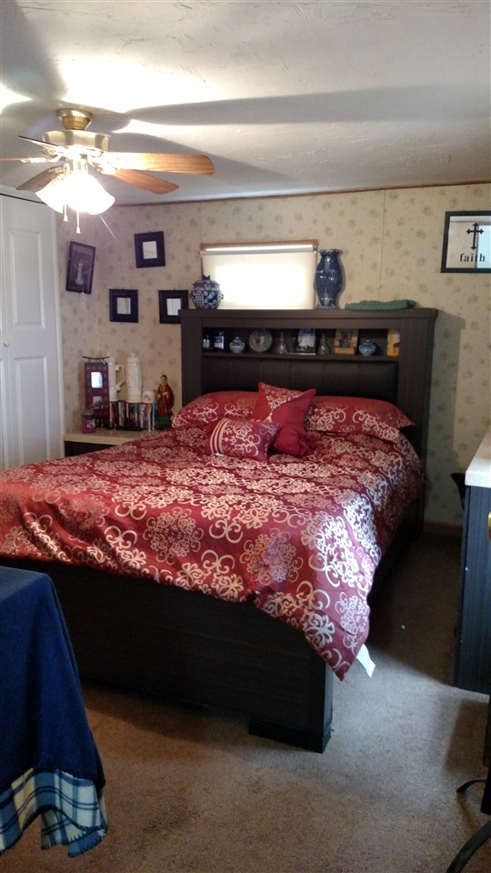 320 Old Lakeshore Rd, Gilford, NH 03249