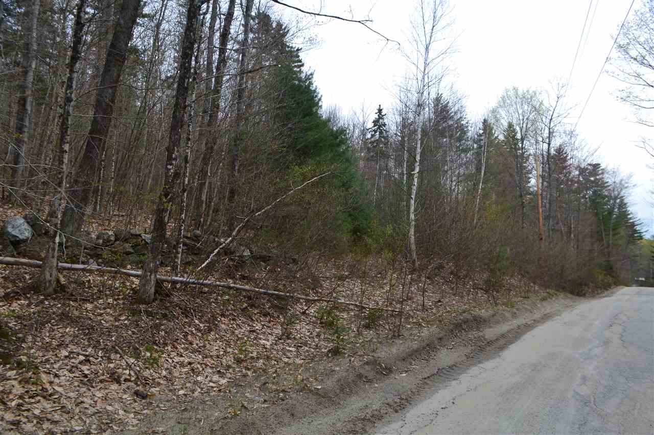 435 River Road, Dorchester, NH 03266