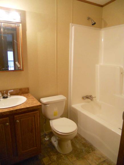 Holiday Acres Mobile Home Park 26 Parkwood DriveAllenstown, NH 03275