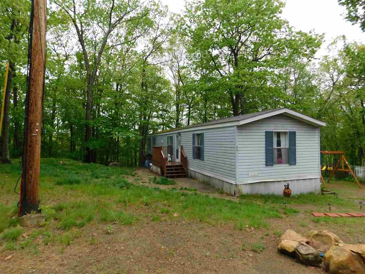 17 Reagan Circle, Allenstown, NH 03275