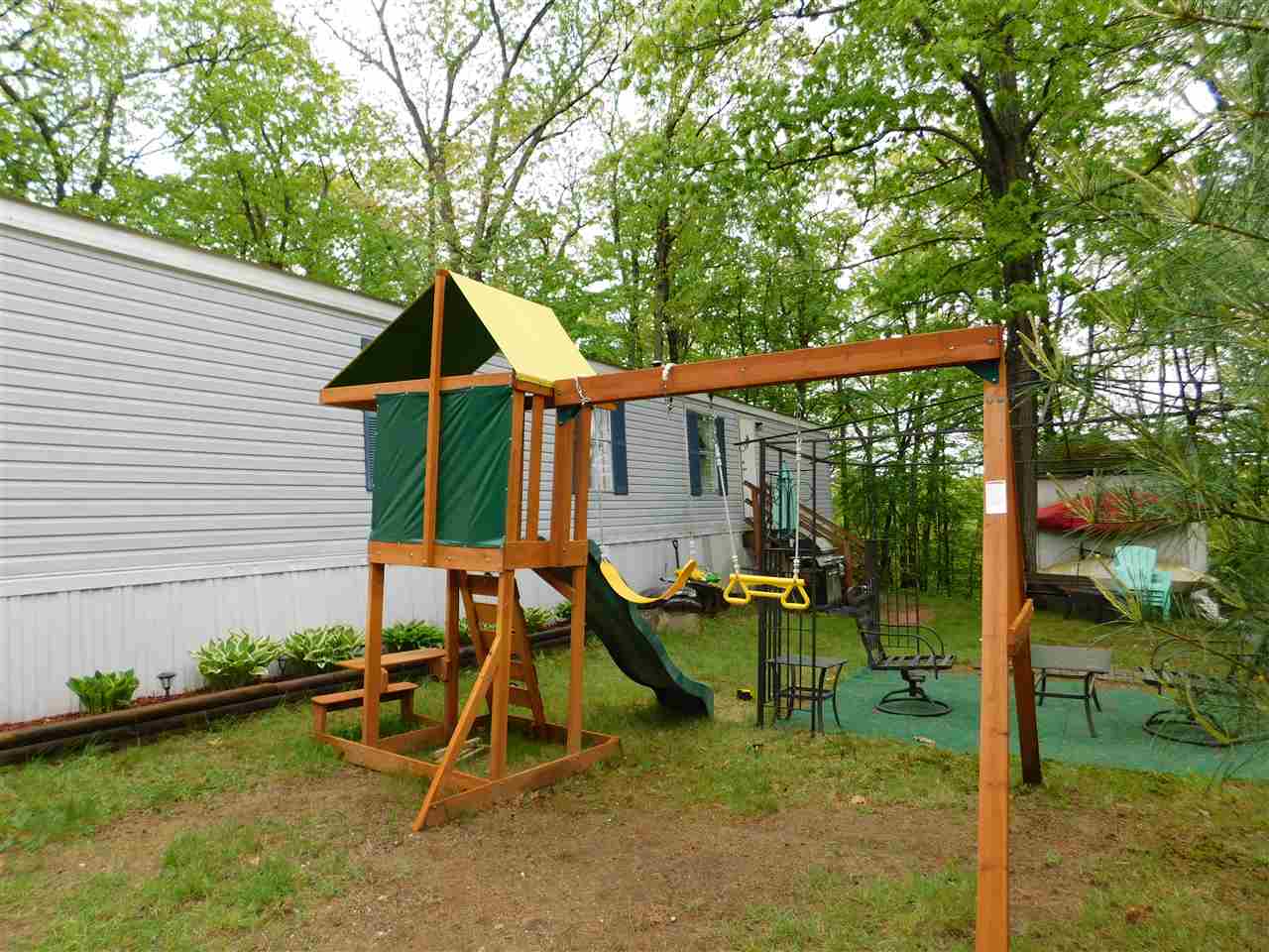 17 Reagan Circle, Allenstown, NH 03275