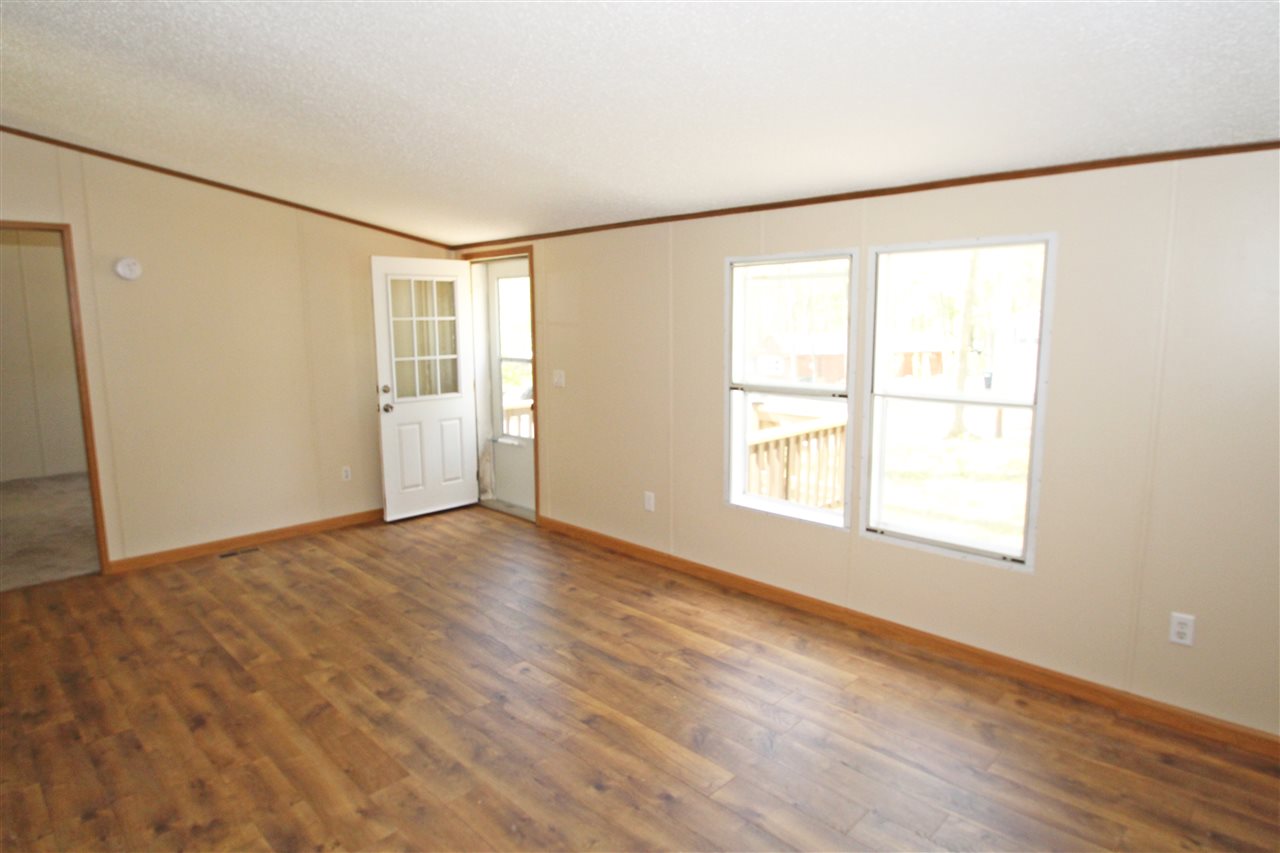 2 Stark Drive, Allenstown, NH 03275