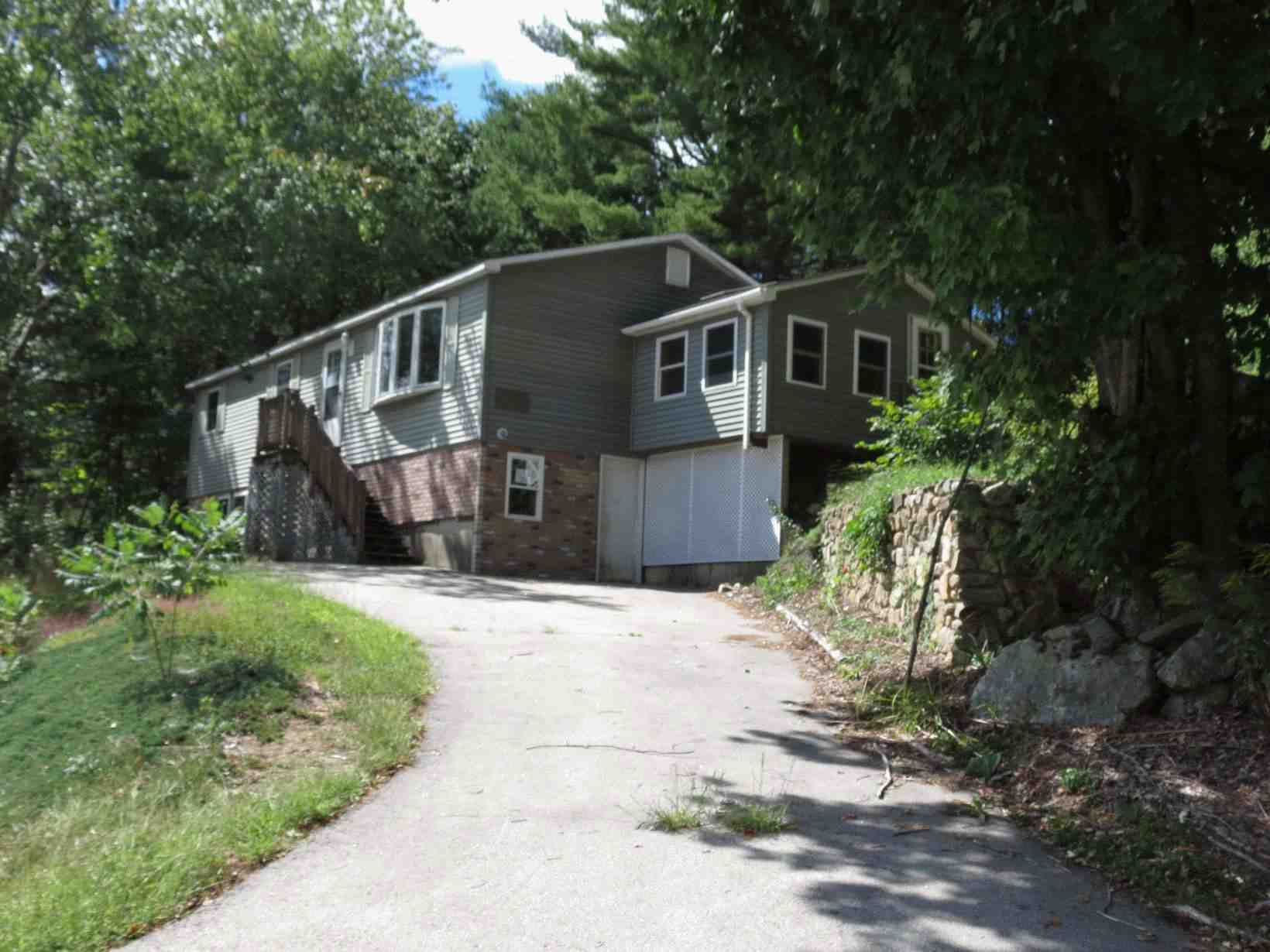 806 Bachelder RdPembroke, NH, 03275Merrimack County