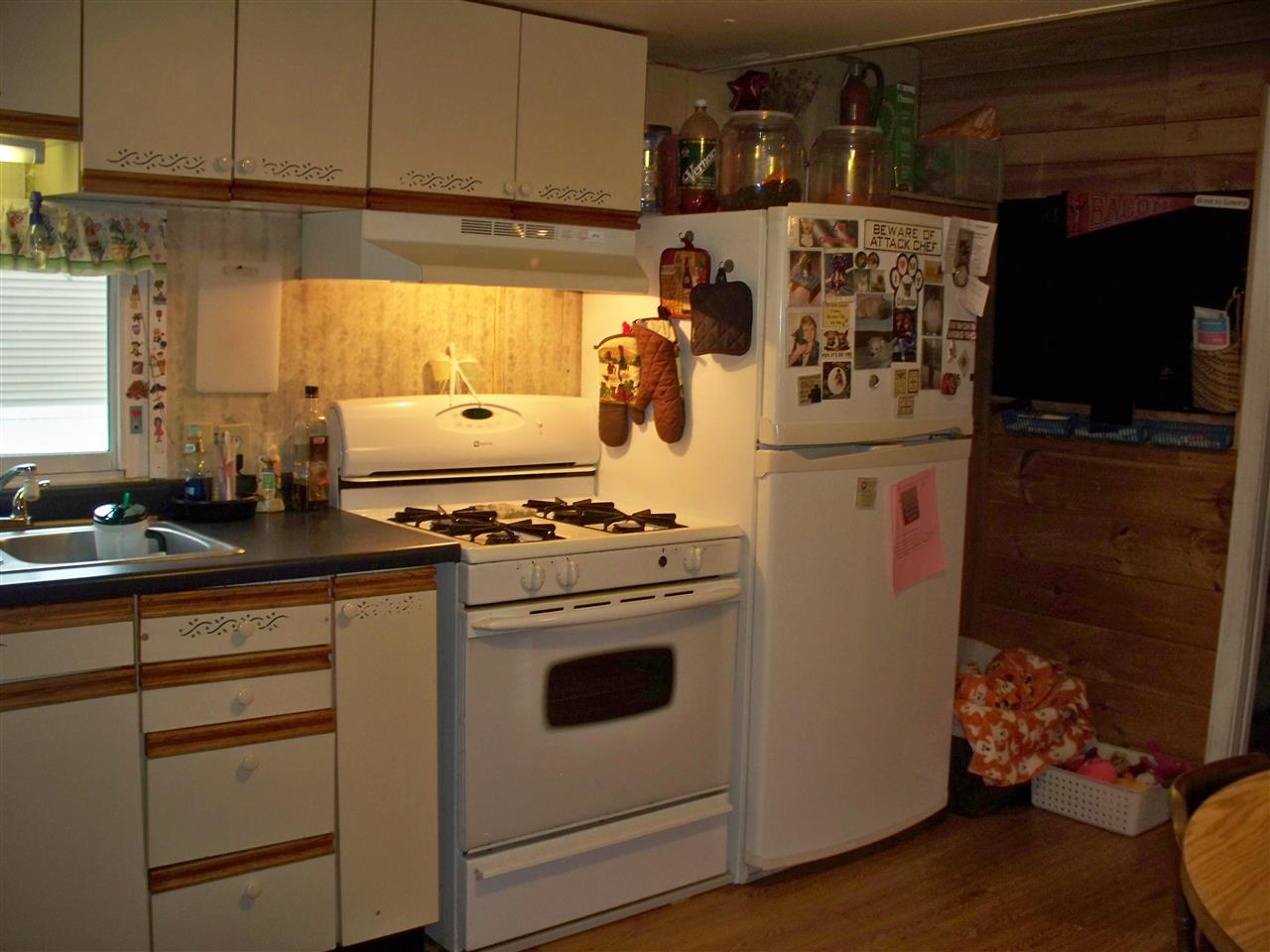 8 Pine Hill Road, Tilton, NH 03276