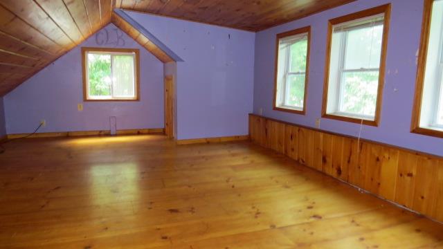 76 Knowles Pond RoaNorthfield, NH, 03276Merrimack County
