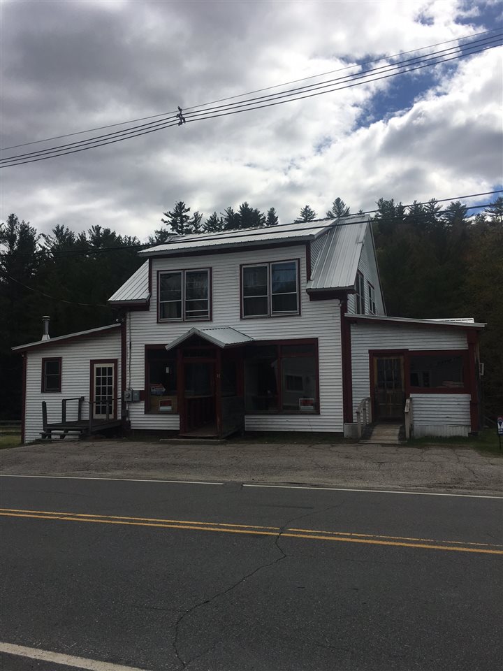 17 Lake Tarleton Road, Warren, NH 03279