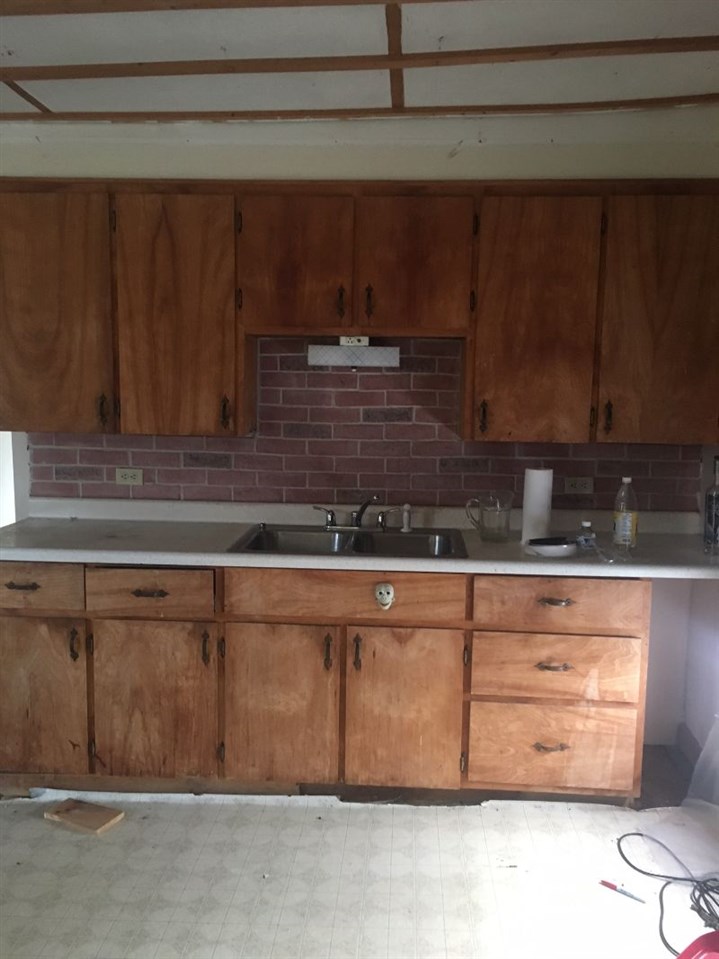 17 Lake Tarleton Road, Warren, NH 03279