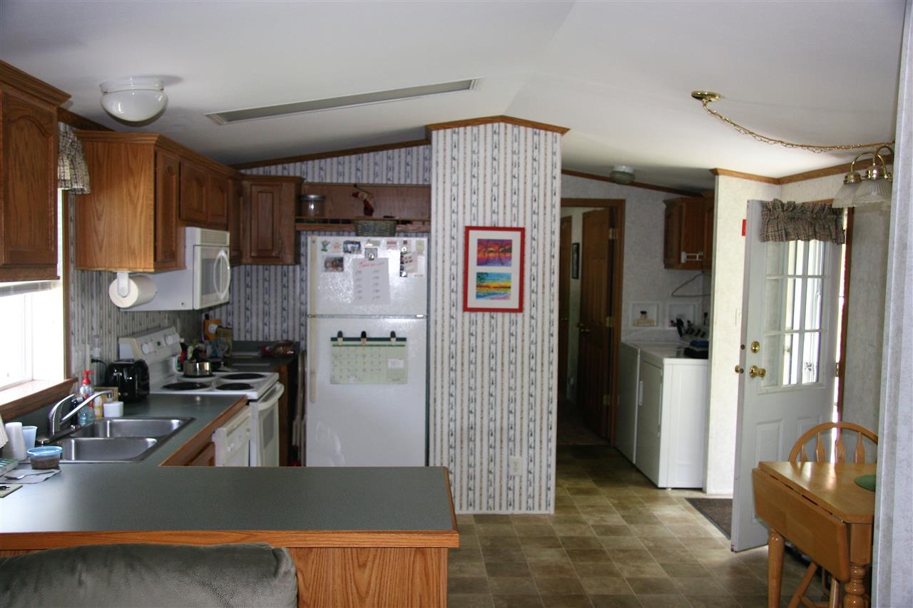 86 Sargent Station Road, Weare, NH 03281