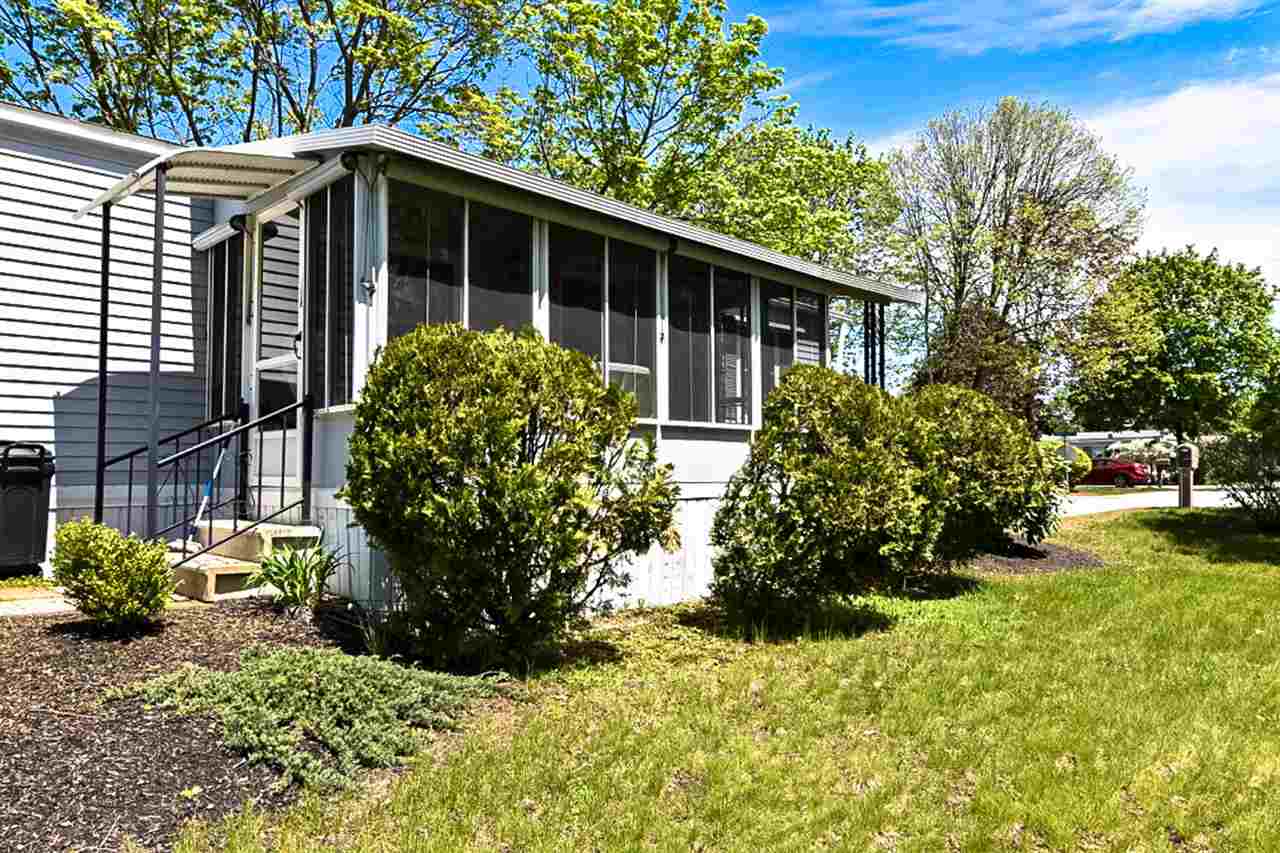 66 Fairfield Drive, Concord, NH 03301