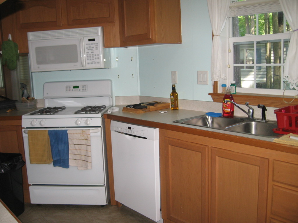 6 Marilyn Drive, Concord, NH 03303