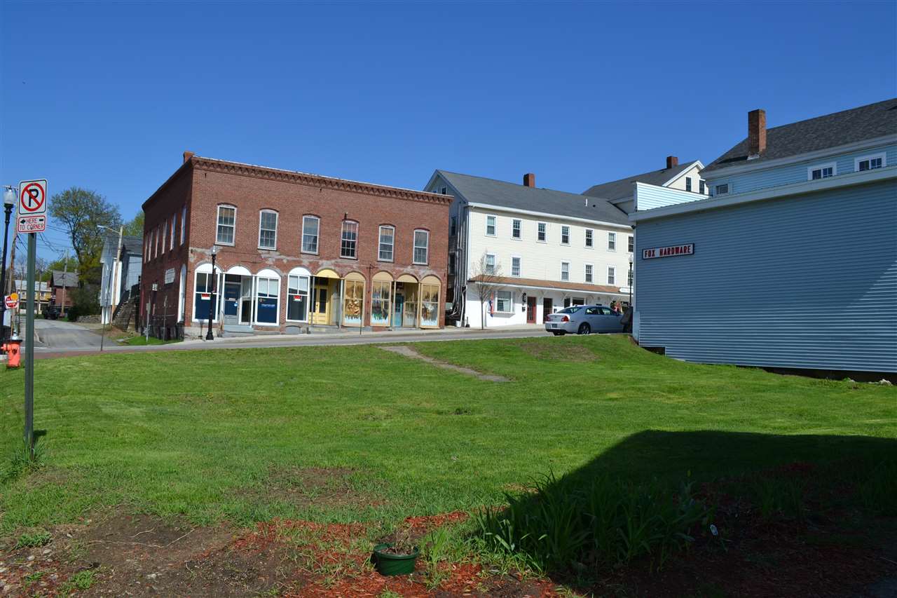 329 Village Street, Concord, NH 03303