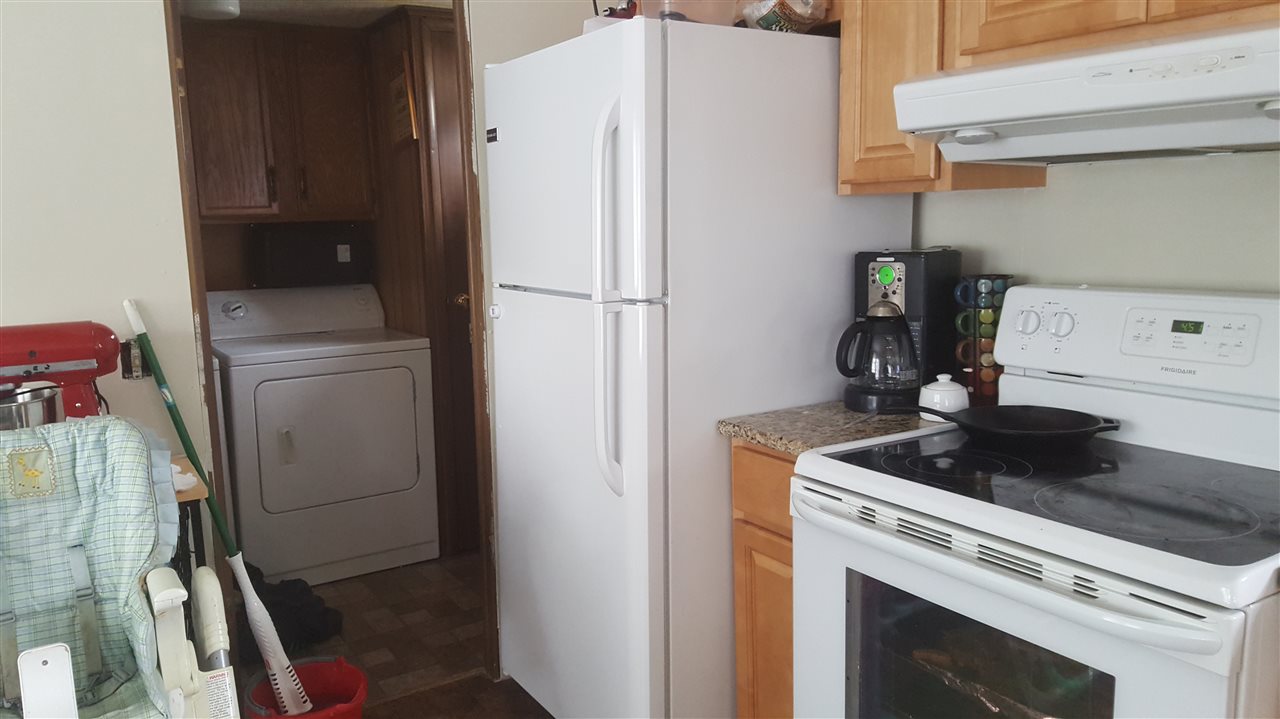 31 Cedar St, Hinsdale, NH 03451