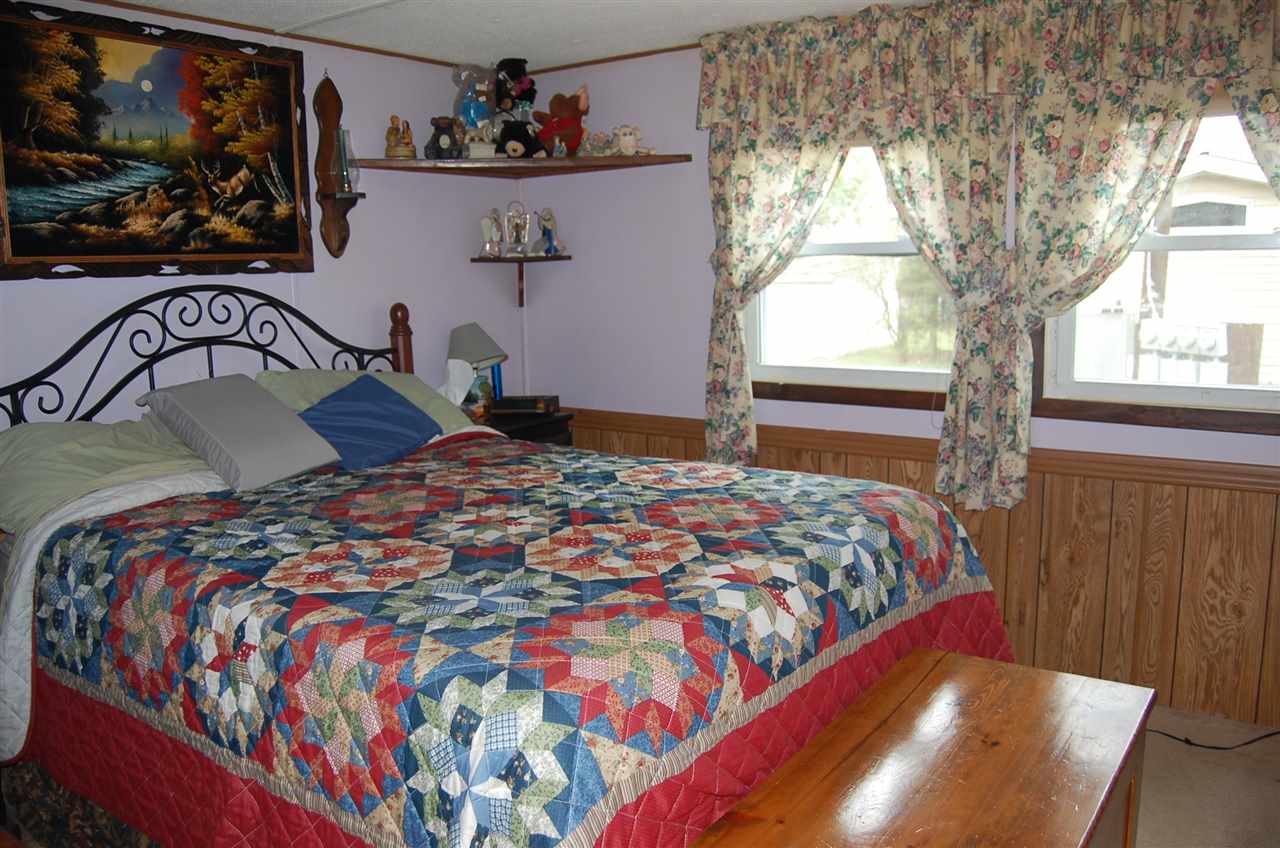 44 Pine St, Hinsdale, NH 03451
