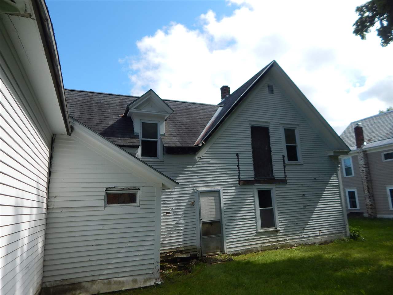 86 High Street, Hinsdale, NH 03451