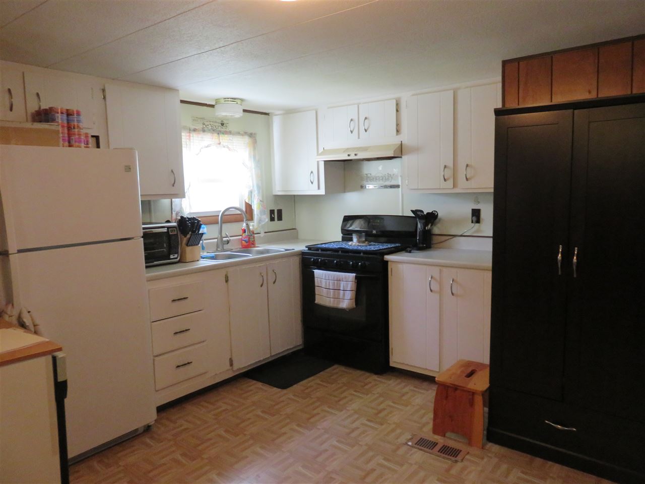 27 Country Meadows Drive, Rindge, NH 03461