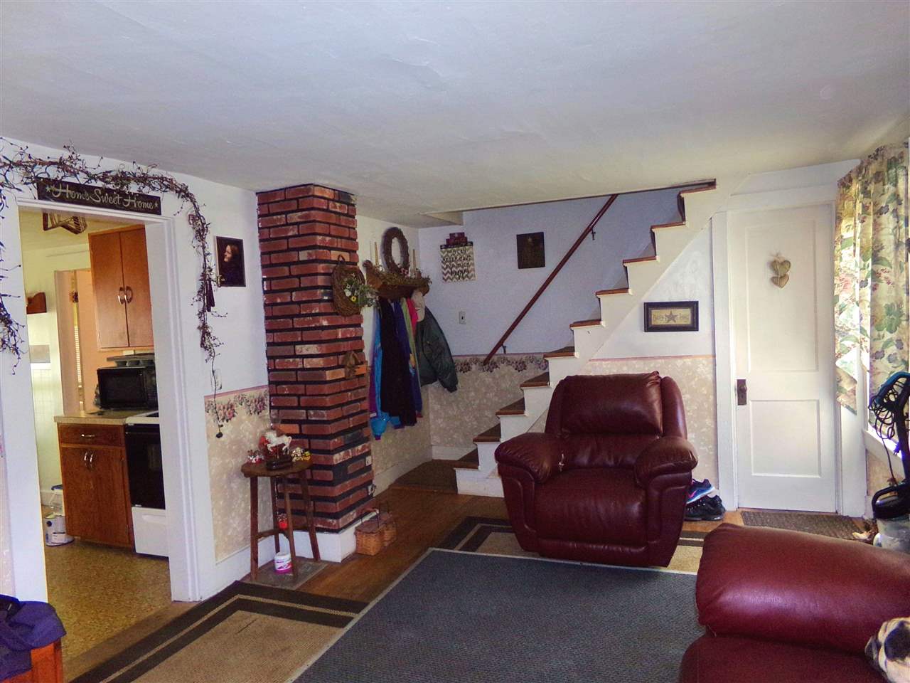 16 Morse Street, Troy, NH 03465