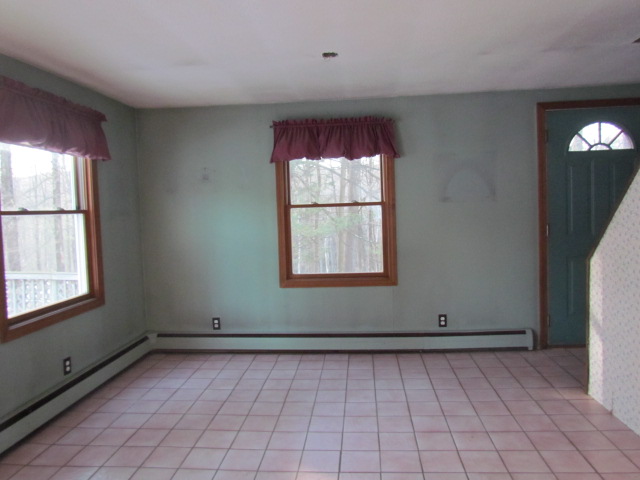 337 PoochamWestmoreland, NH, 03467Cheshire County