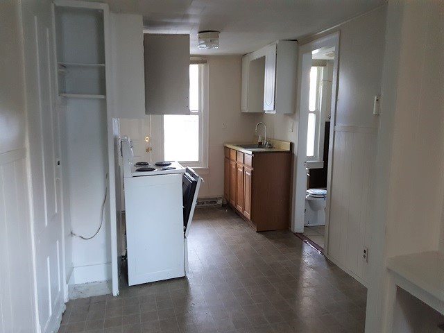 51 Keene RdWinchester, NH, 03470Cheshire County