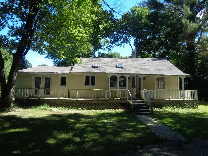 36 Woodard AveWinchester, NH, 03470Cheshire County