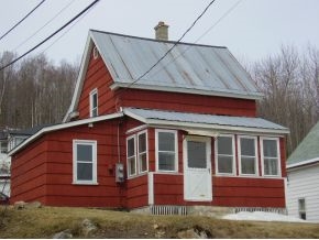 553 Western Avenue, Berlin, NH 03570