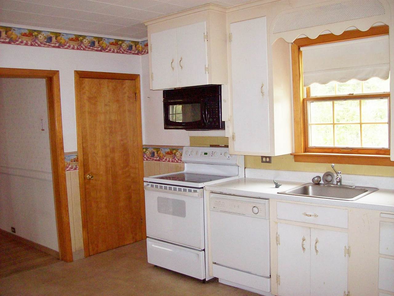 20 Houle Street, Berlin, NH 03570