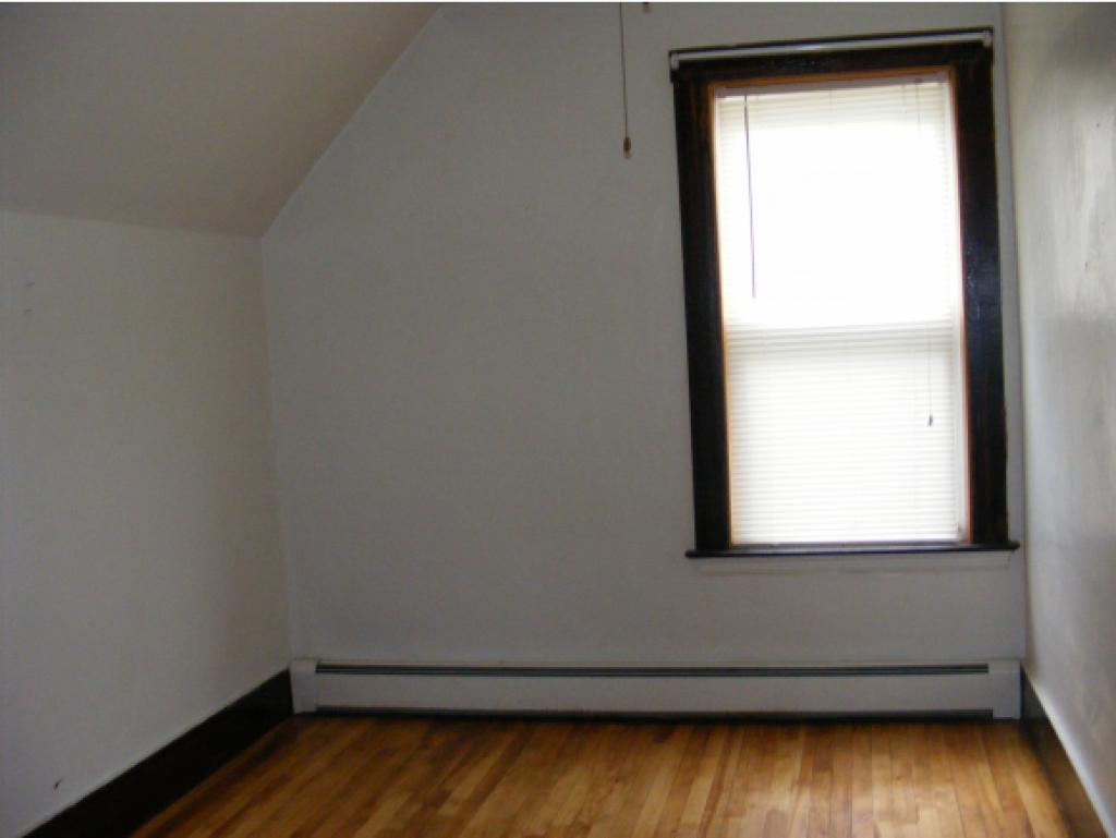 378 Madison Avenue, Berlin, NH 03570