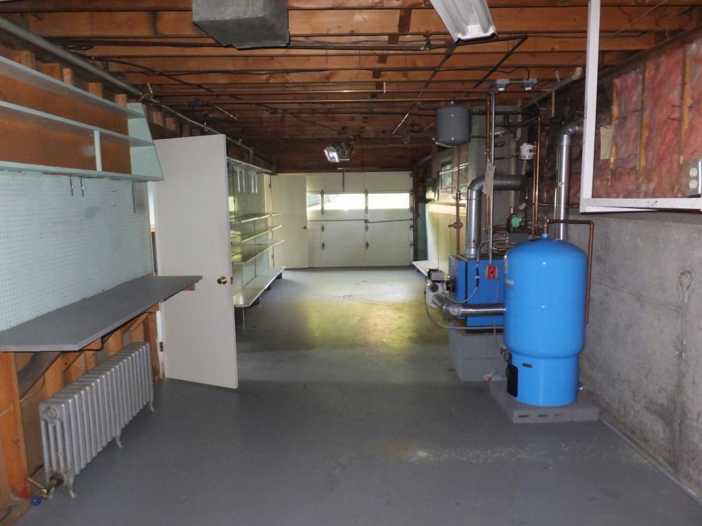 40 12th St, Berlin, NH 03570