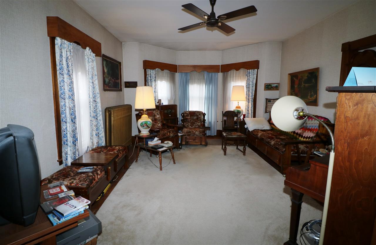 118 High Street, Berlin, NH 03570