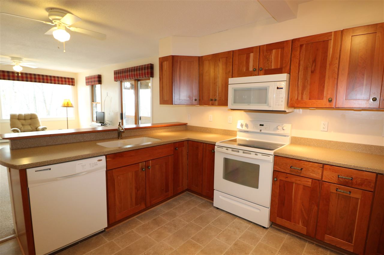 468 Rockingham, Berlin, NH 03570