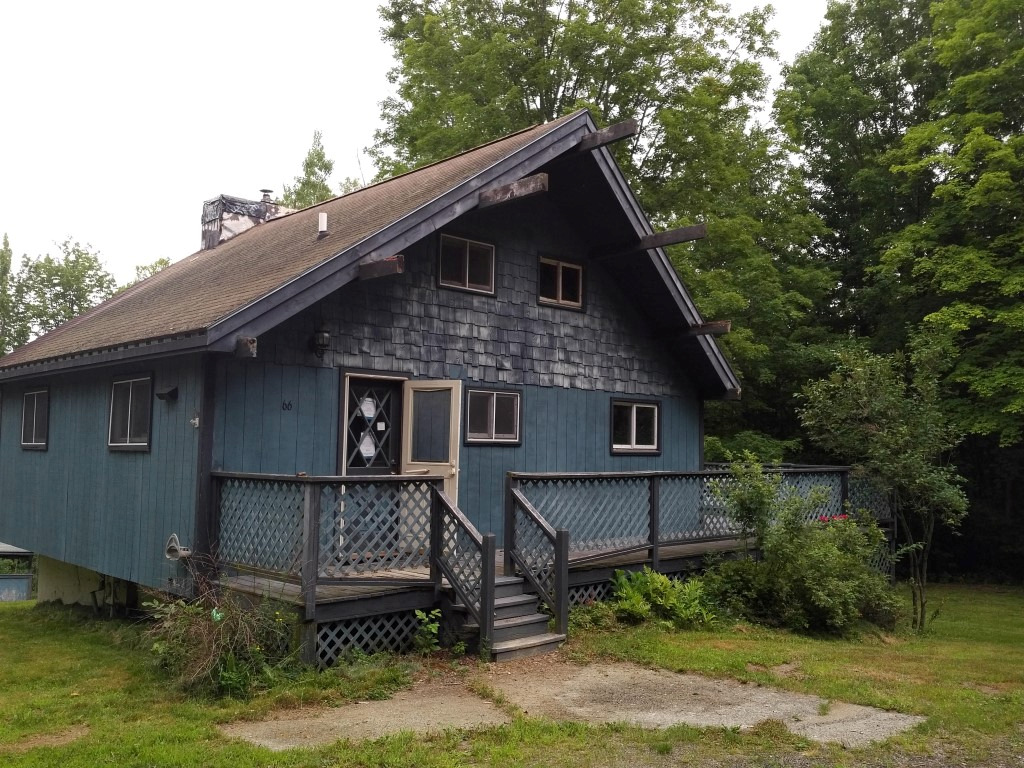 66 Spruce RdBethlehem, NH, 03574Grafton County