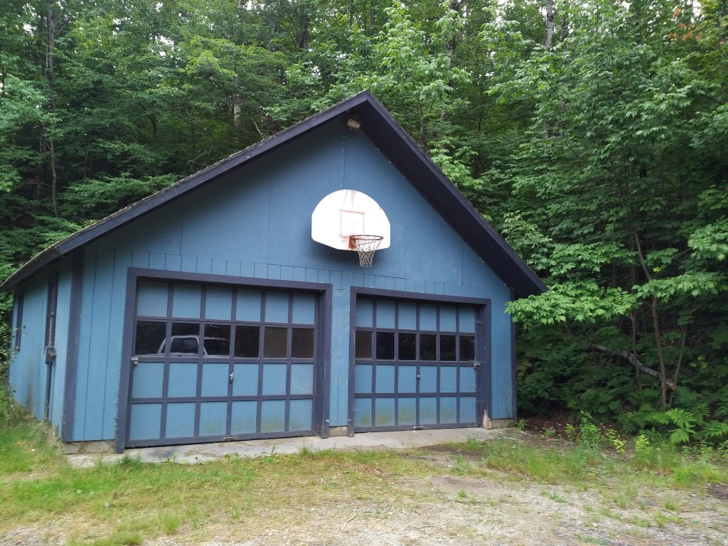 66 Spruce RdBethlehem, NH, 03574Grafton County