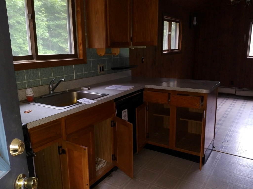 66 Spruce RdBethlehem, NH, 03574Grafton County